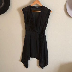 Bebe black sheer vest
